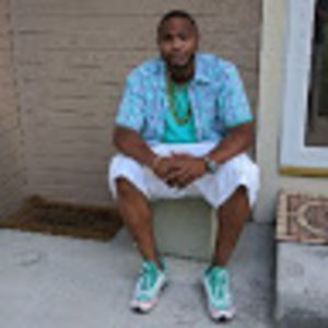 Meet your Posher, Derrick